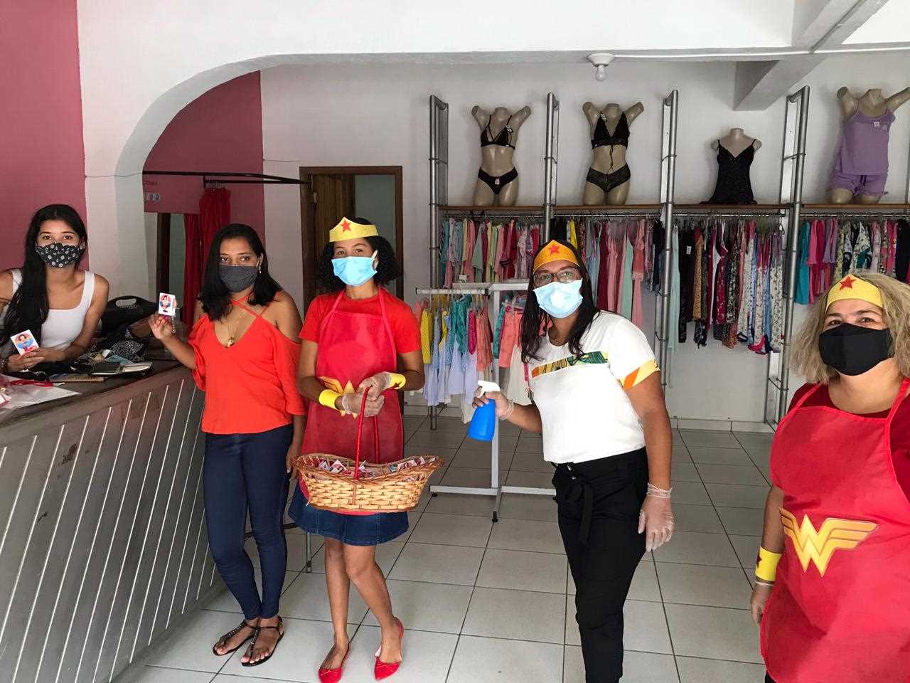 Camacã: Secretaria de Assistência Social comemora o Dia Internacional da Mulher com mensagens de conscientização e distribuição de lembranças.
